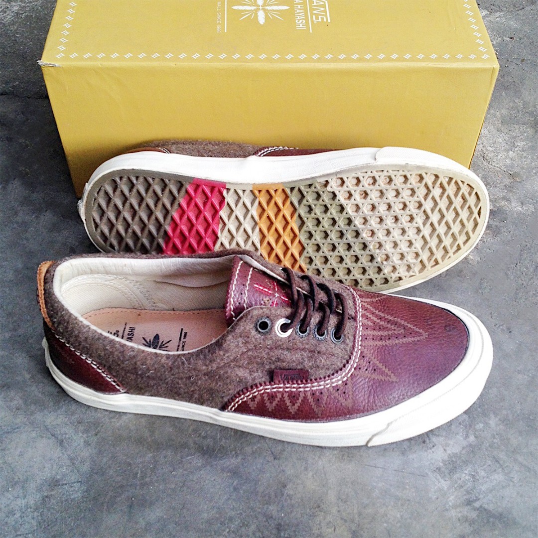 vans era bordo