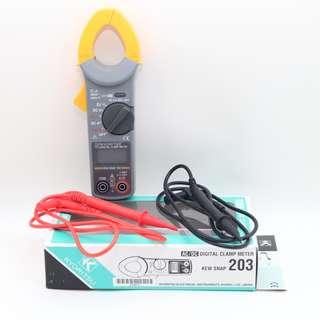 AC/DC Digital Clamp Meter