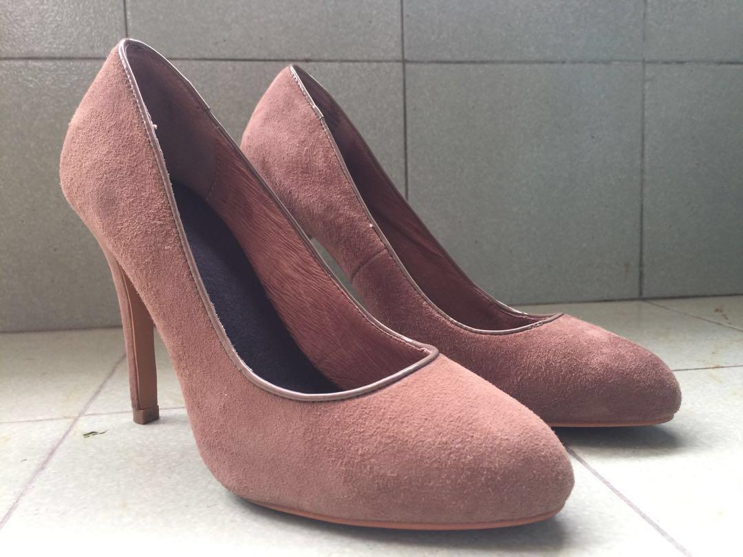 Aldo Heels, Women's Fashion, Footwear, Heels on Carousell
