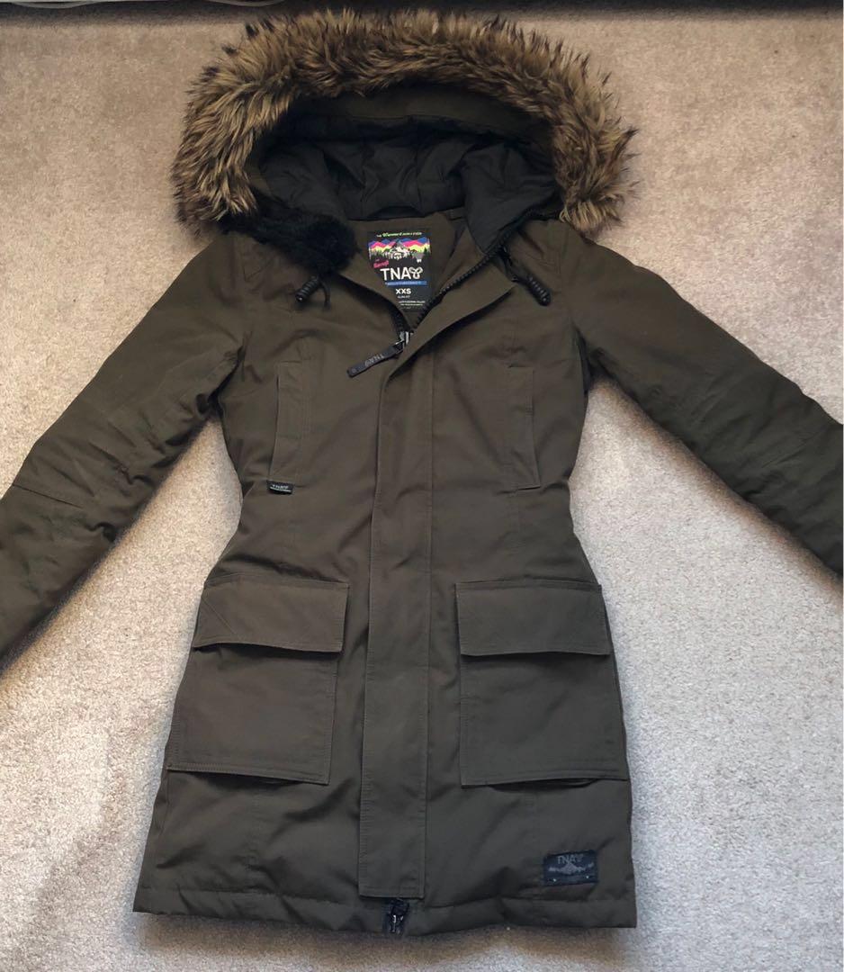 Aritzia TNA Bancroft Parka Women s Fashion Clothes on Carousell