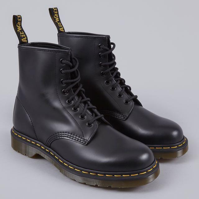 2nd hand dr martens