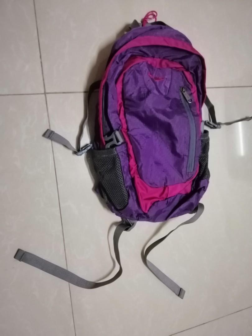 hawk mountaineering bag