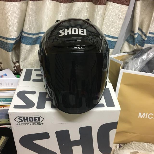 Shoei hitam hotsell