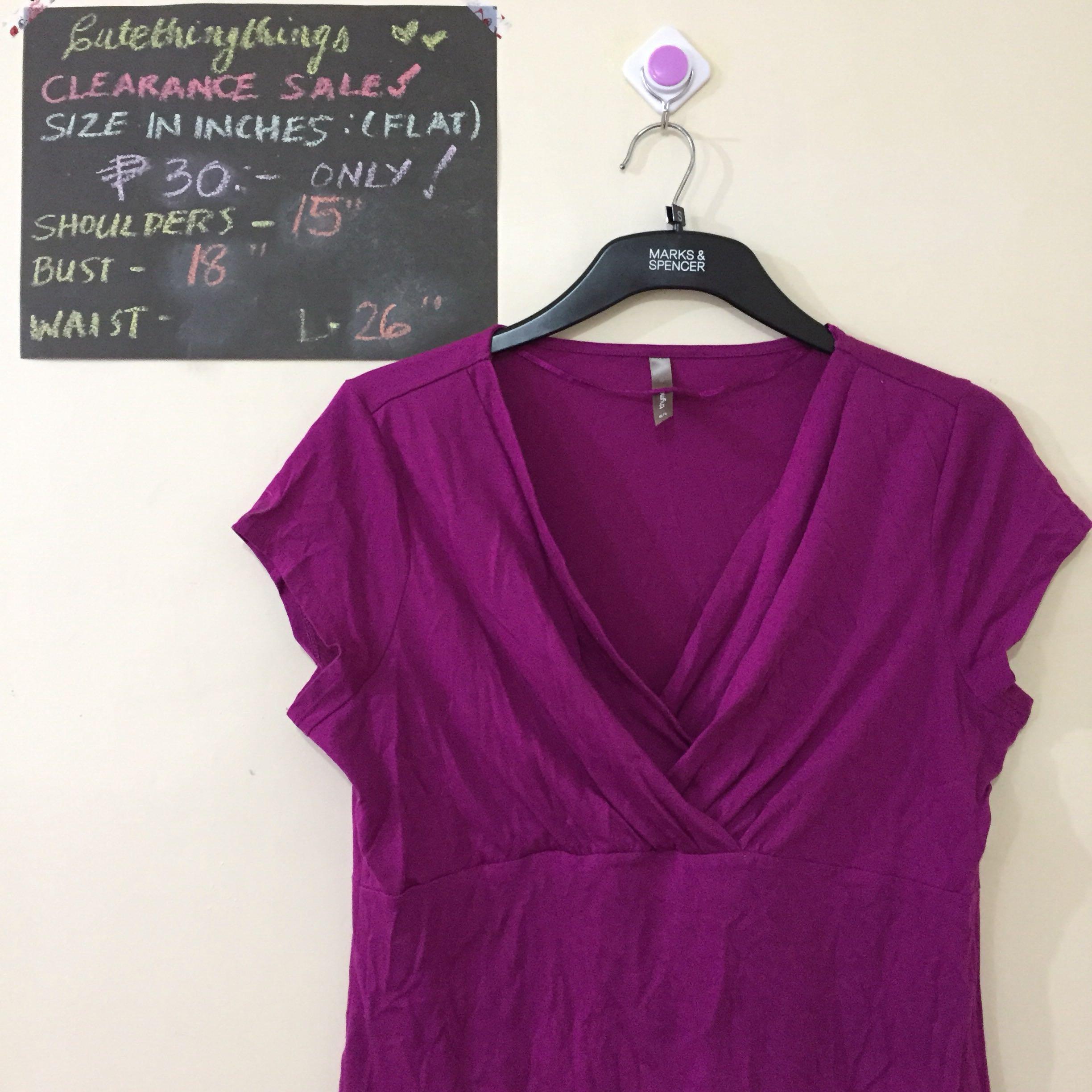 Large - Magenta Short Sleeved top - check description for details (Category: Others Tops) located in Santa Rosa. Submitted by cutethingthings (Listing ID 192102271, Image 2). Description: IMPT INFO ⬇️ 💥CLEARANCE SALE 🇨🇦 🇨🇦 💥 💳Last Price Posted 🚫when worn/ other pics ❌swap 📏refer to pictures for measurement- laid flat in inches ❇️ITEM CONDITION - 9/10 📍Please make an offer for the posted amount only if you are a serious buyer. 📆 Reserva