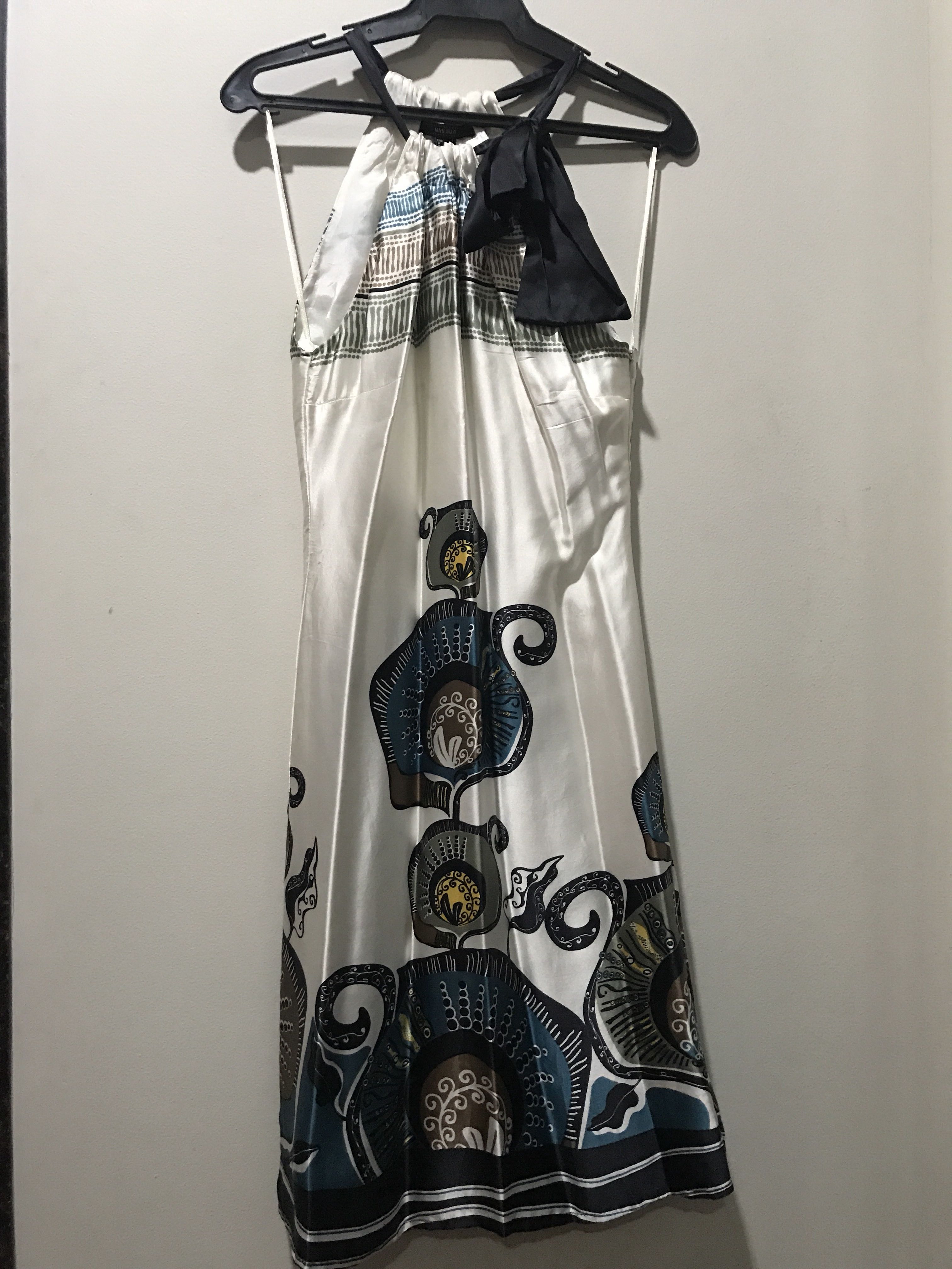 Mango Silk Dress, Women's Fashion, Dresses & Sets, Dresses on Carousell