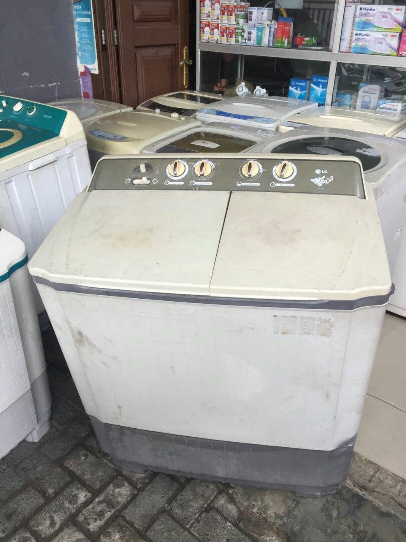 Harga Mesin Cuci Lg 14 Kg 2 Tabung Seputar Mesin Mesin cuci satu ini mampu mencuci hingga 14 kg pakaian basah. harga mesin cuci lg 14 kg 2 tabung