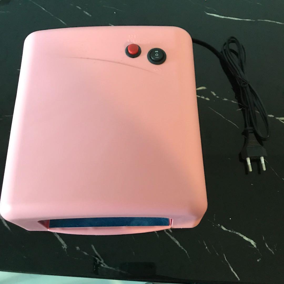 Nail UV light box, Beauty & Personal Care, Hands & Nails on Carousell