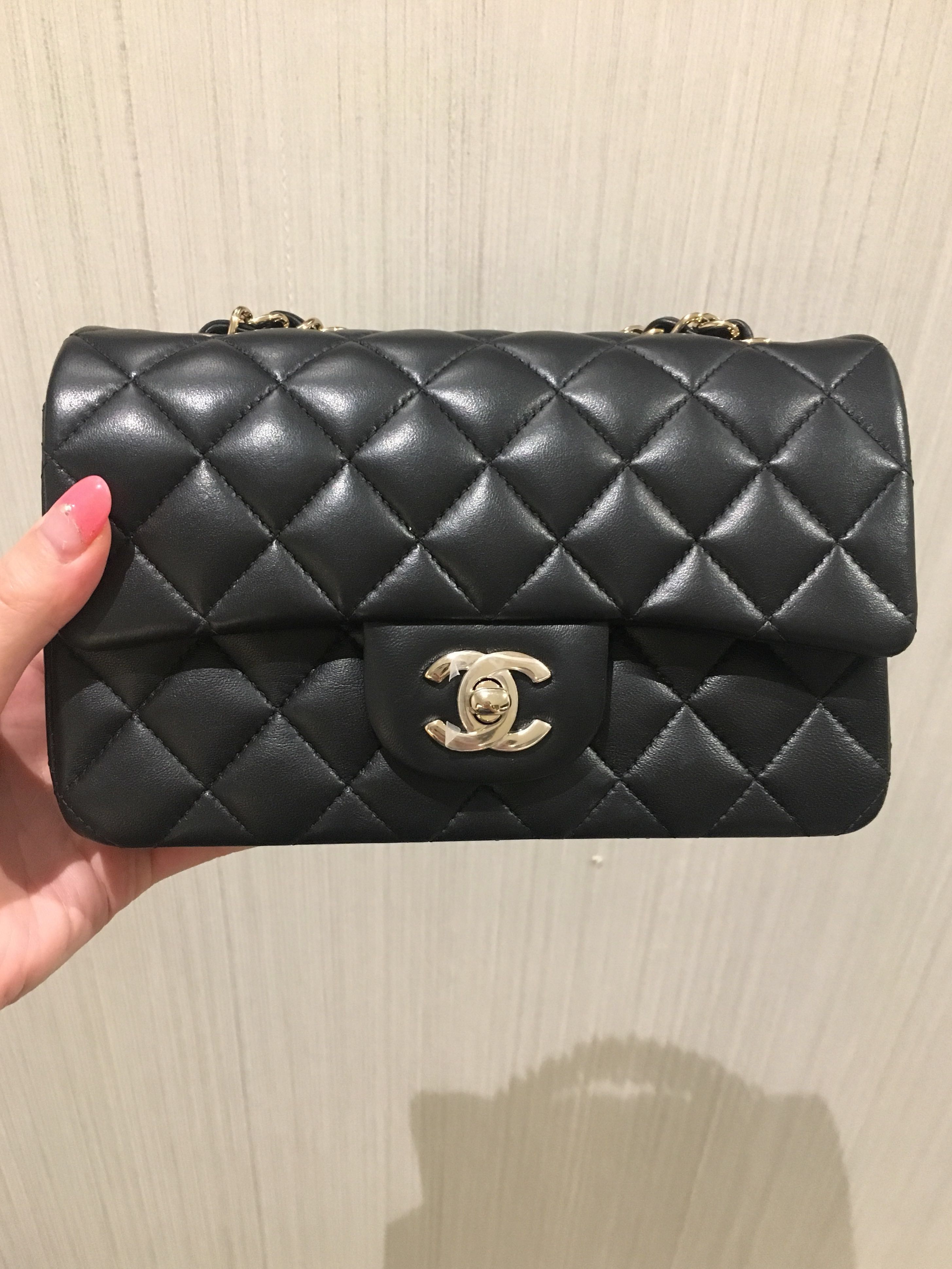 chanel mini 20