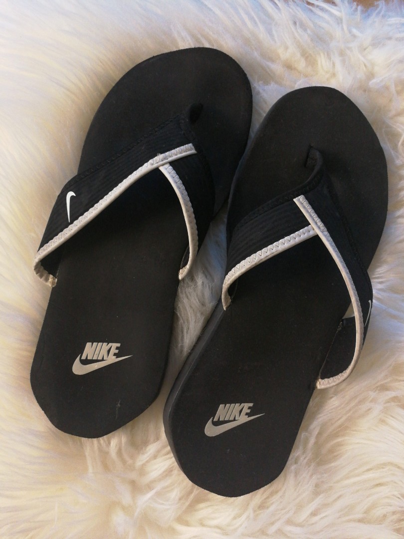 nike slippers size 6