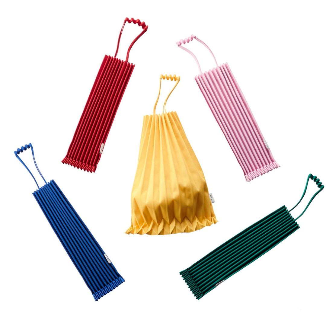 Issey miyake trunk pleats bag price deals