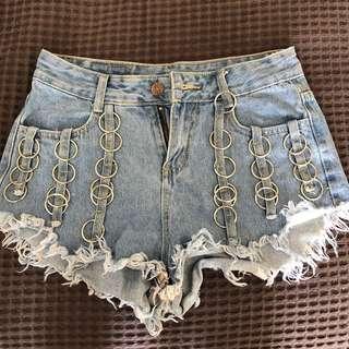 Denim ring shorts