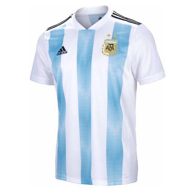 2018 Argentina men's world cup Home Jersey Kit, Men's Fashion, Activewear  on Carousell