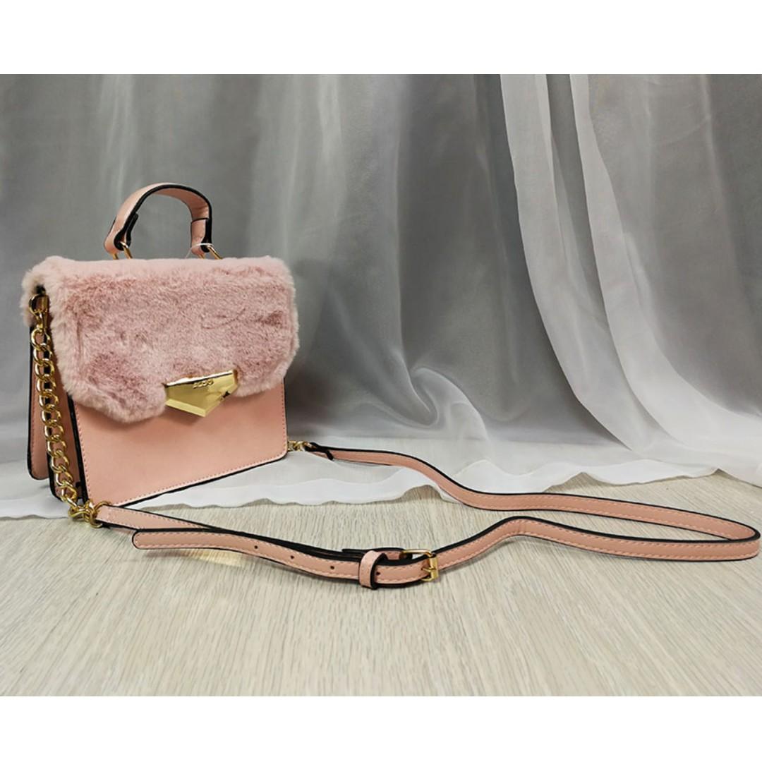 AUTHENTIC ALDO FAUX FUR CROSSBODY BAG PINK READY STOCK AL072