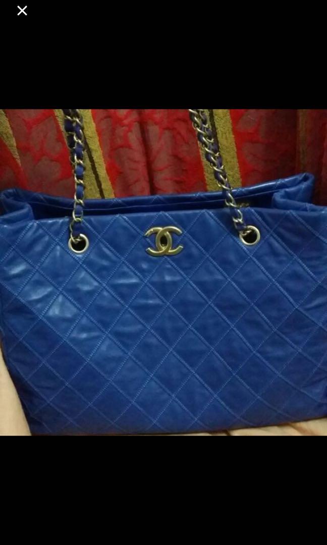 chanel cobalt blue bag