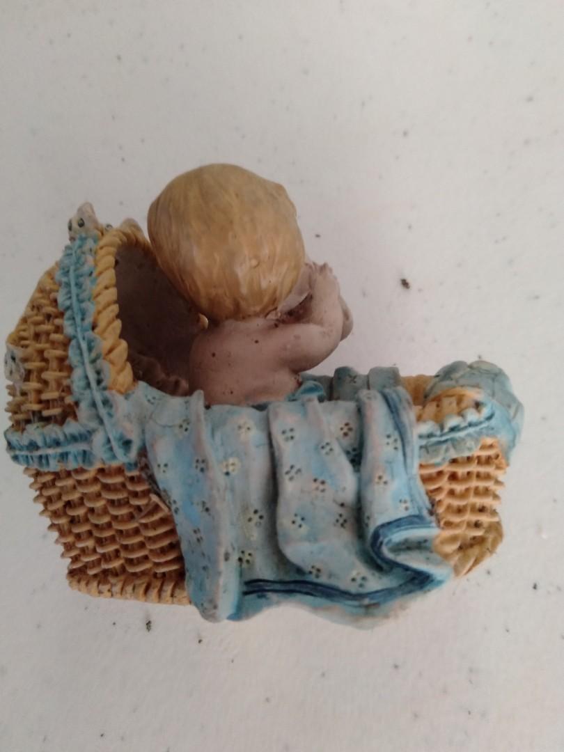 Baby in basket (Category: Strollers) located in Manila. Submitted by mindplanets (Listing ID 194234754, Image 2). Description: .