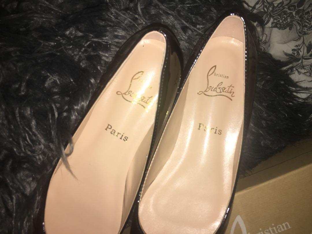 Louboutin best sale pigalle flats