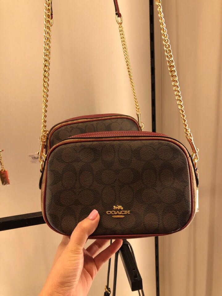 Coach Sling Bag, Women's Fashion, Bags