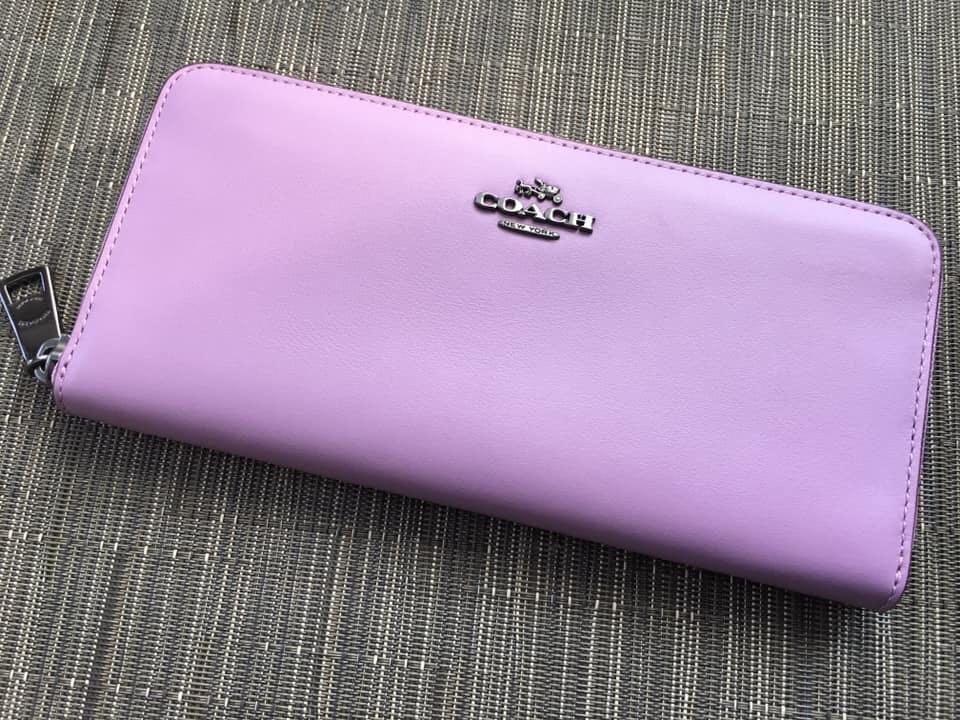 coach lilac wristlet