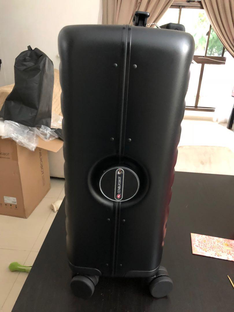 COWAROBOT LUGGAGE, Hobbies & Toys, Travel, Travel Essentials ...