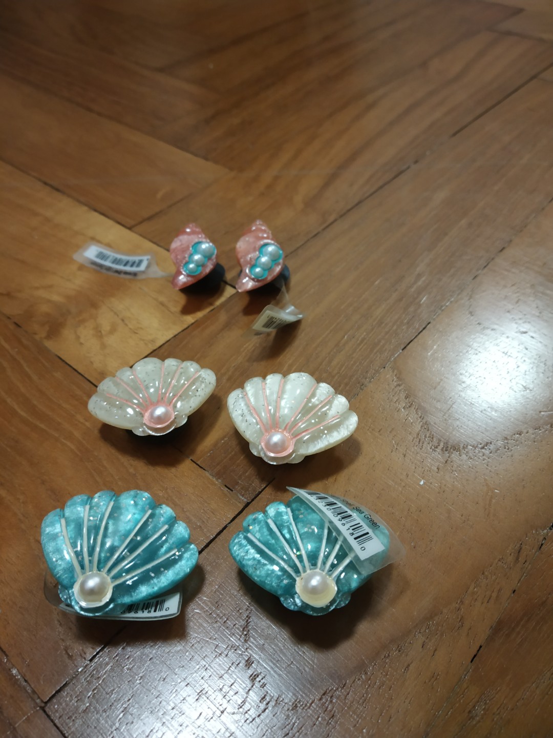 crocs with accessories