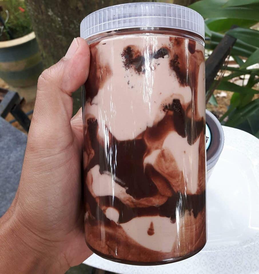 Kek Botol Aiskrim Food Drinks Instant Food On Carousell