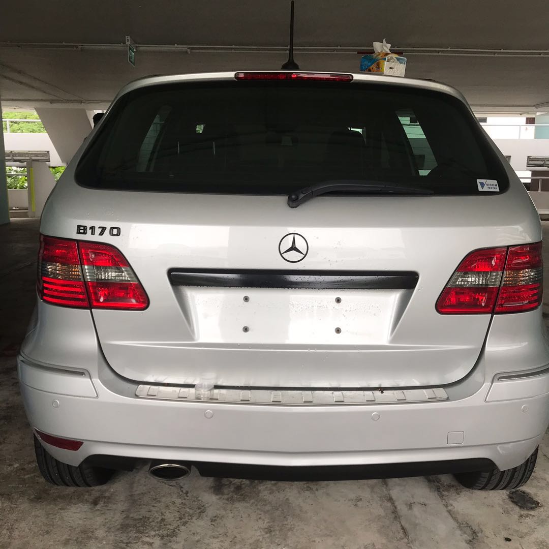 Mercedes Benz B170 Plastidip Dechrome Plasti Dip Service Car