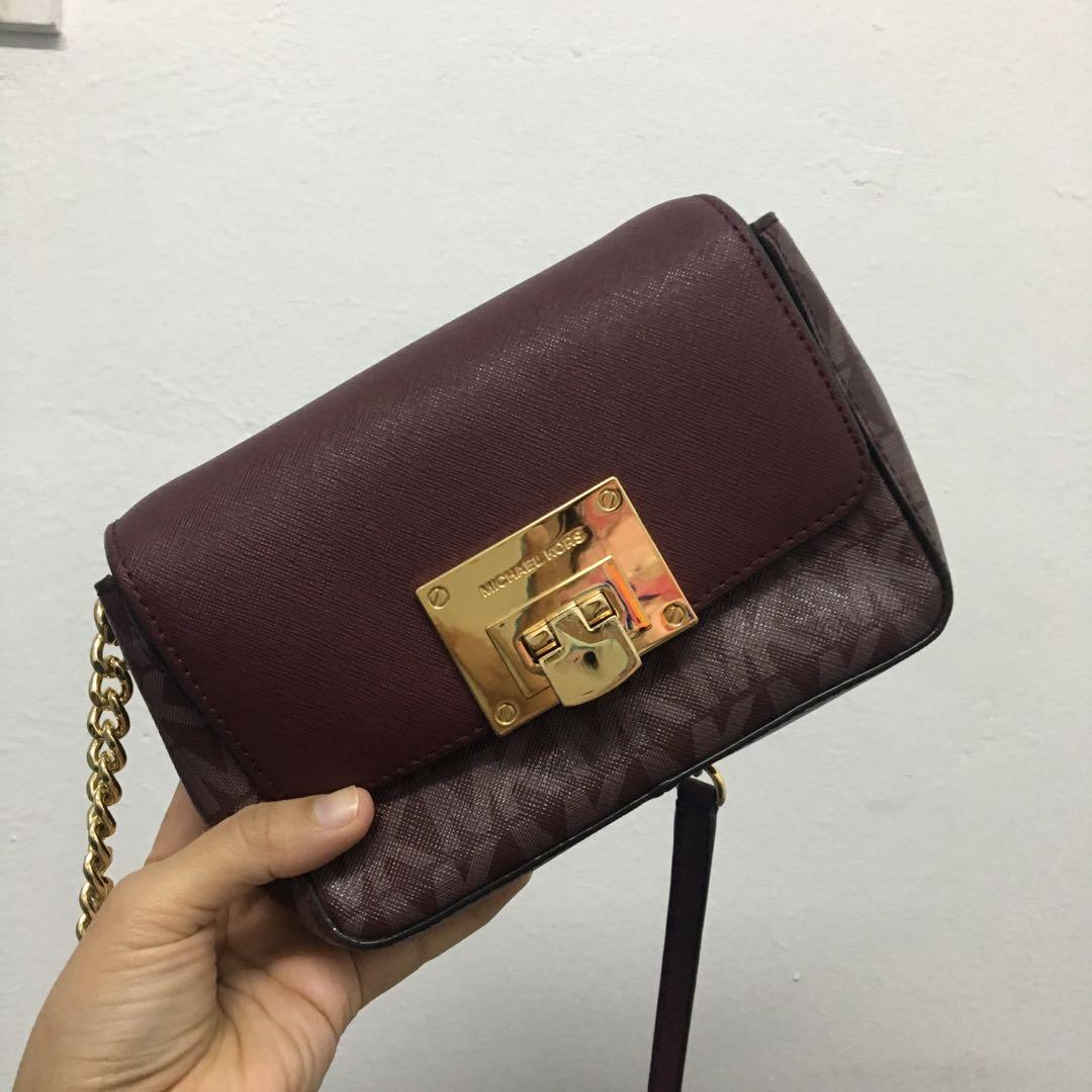 Mk shop tina clutch