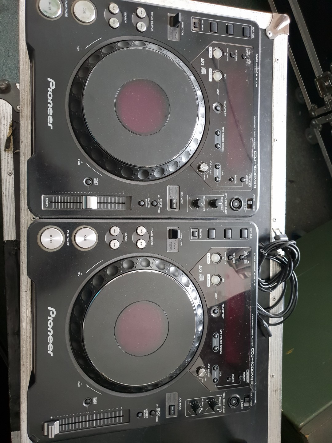 Pioneer Cdj 1000 Mk3 Pair Audio Soundbars Speakers Amplifiers On Carousell Pioneer Cdj 1000 Mk3 Pair Audio Soundbars Speakers Amplifiers On Carousell