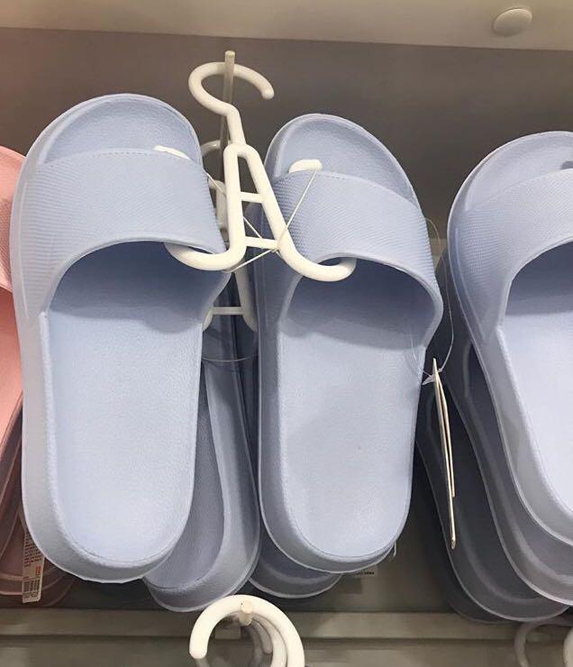 Sandal miniso slip on store