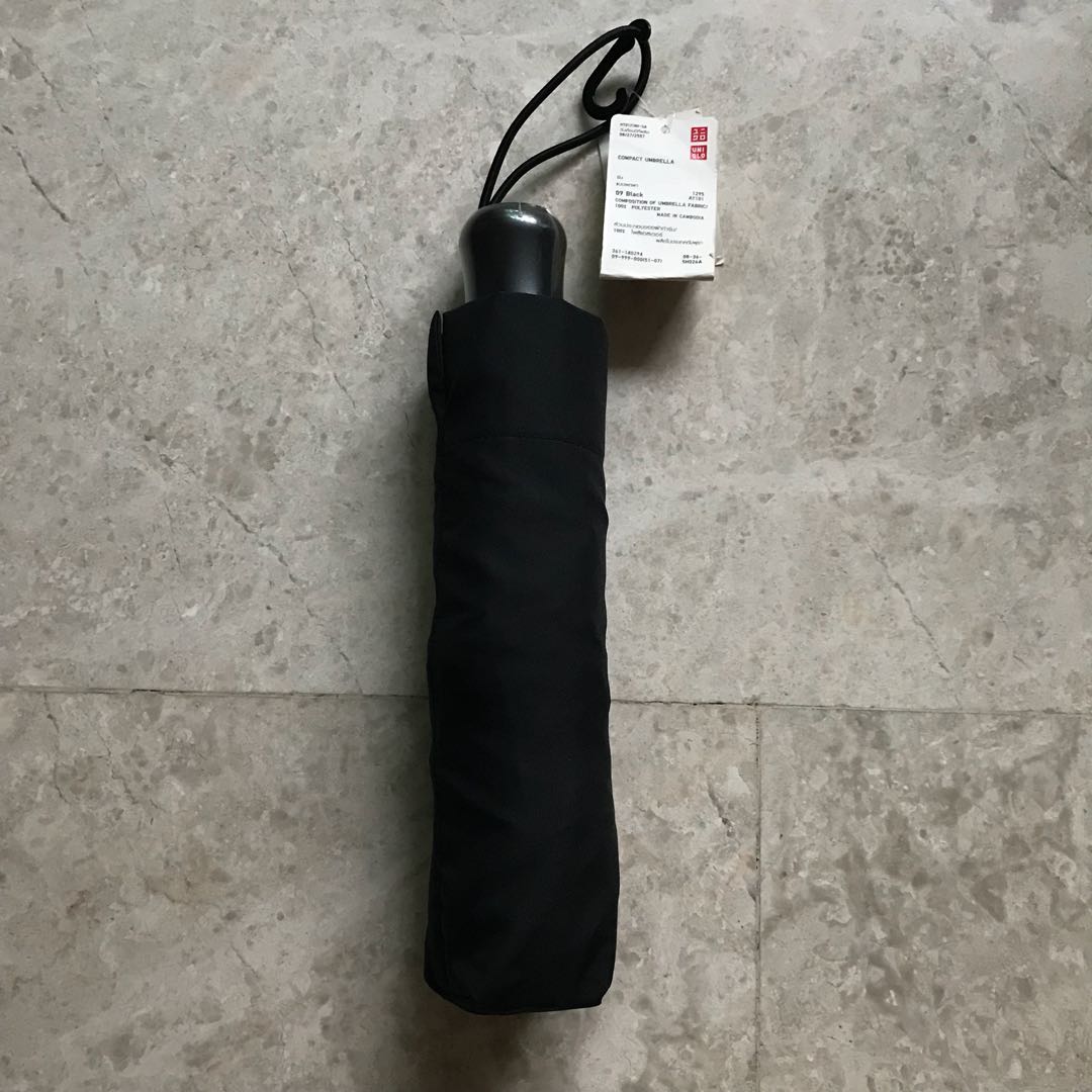 Uniqlo wind turn umbrella