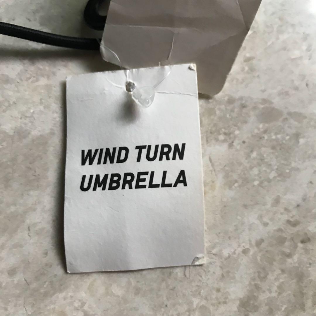 Uniqlo wind turn umbrella 2025