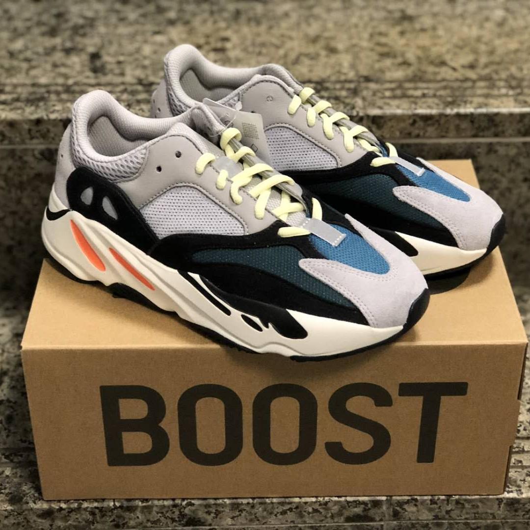 Og 700 yeezy
