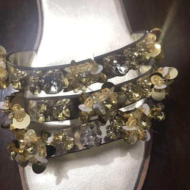 Zara bejewelled slip ons (Category: Flats & Sandals) located in Manila. Submitted by mc1416 (Listing ID 125204112, Image 2). Description: Used once Brand new condition S36 Small for me .