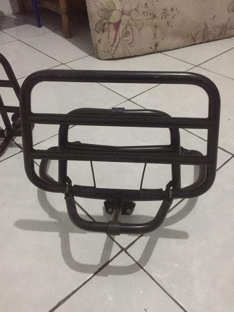 backrack dan frontrex original piaggio, Aksesoris Mobil di Carousell