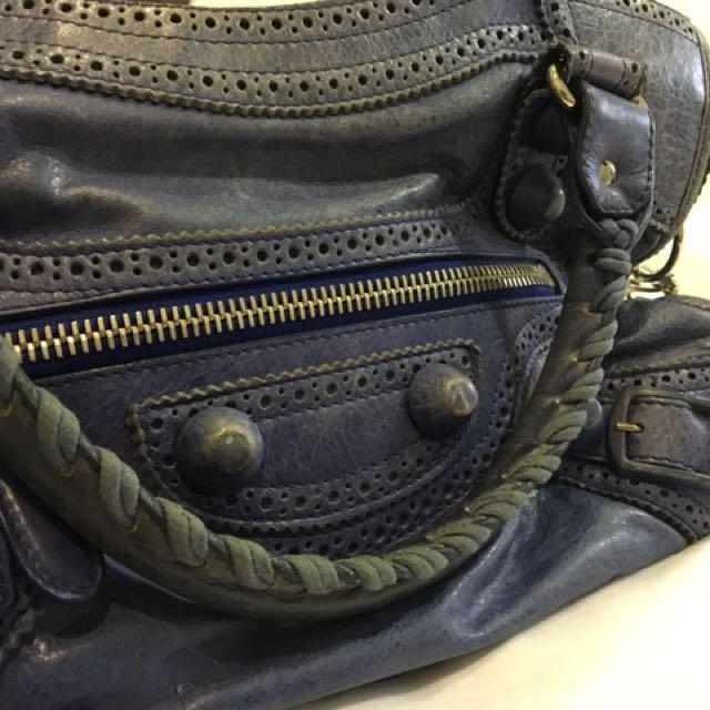 balenciaga covered giant city