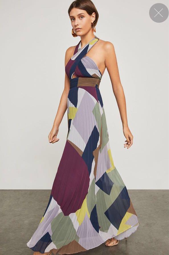 Bcbg embroidered chiffon halter outlet gown
