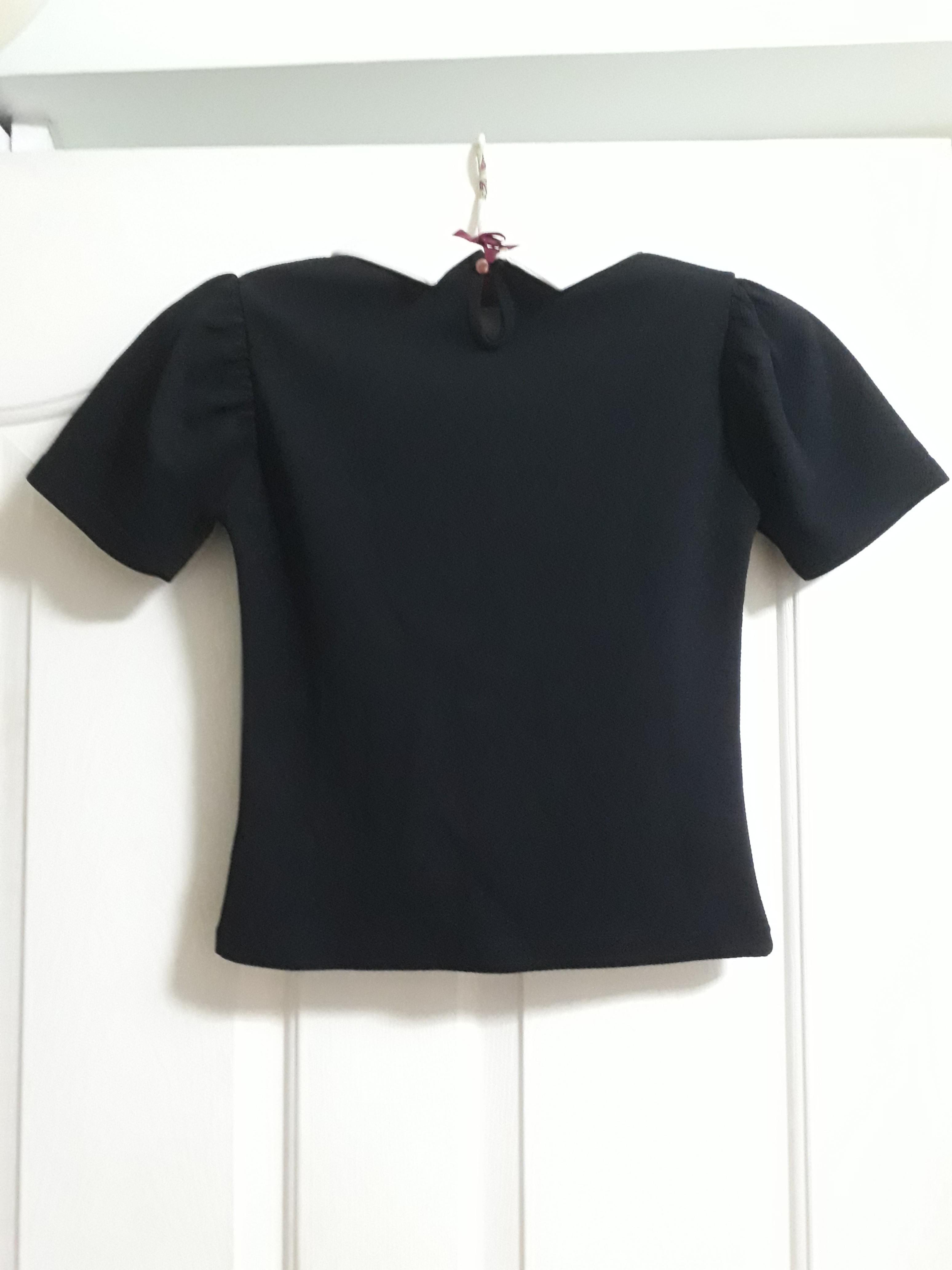 Collared Top in Black
