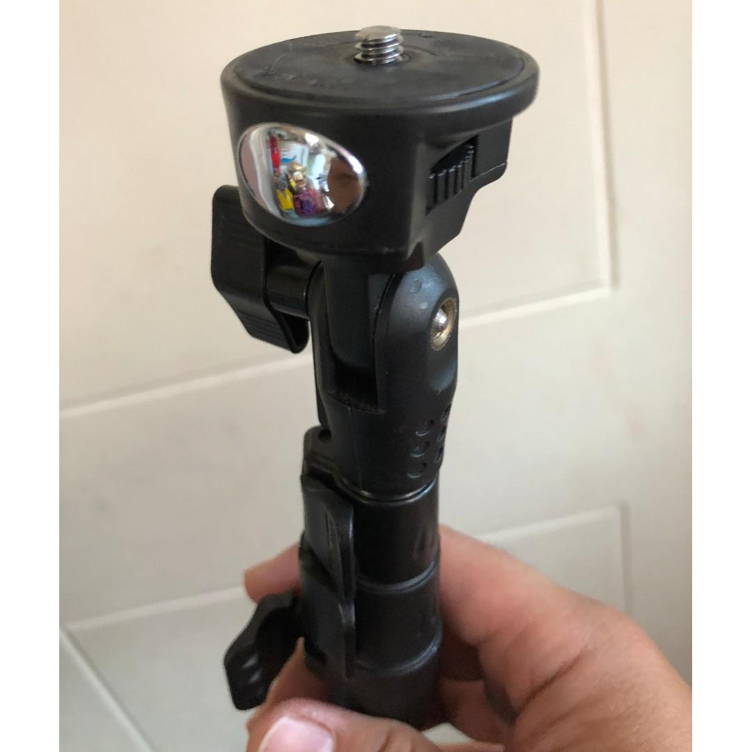 CDRking Long Selfie Stick (Category: Tripods & Monopods) located in Manila. Submitted by jolaimolai (Listing ID 194381539, Image 3). Description: CDRking Long Selfie Stick with neoprene handle very sturdy and strong stable hold call or text to 09189412034.