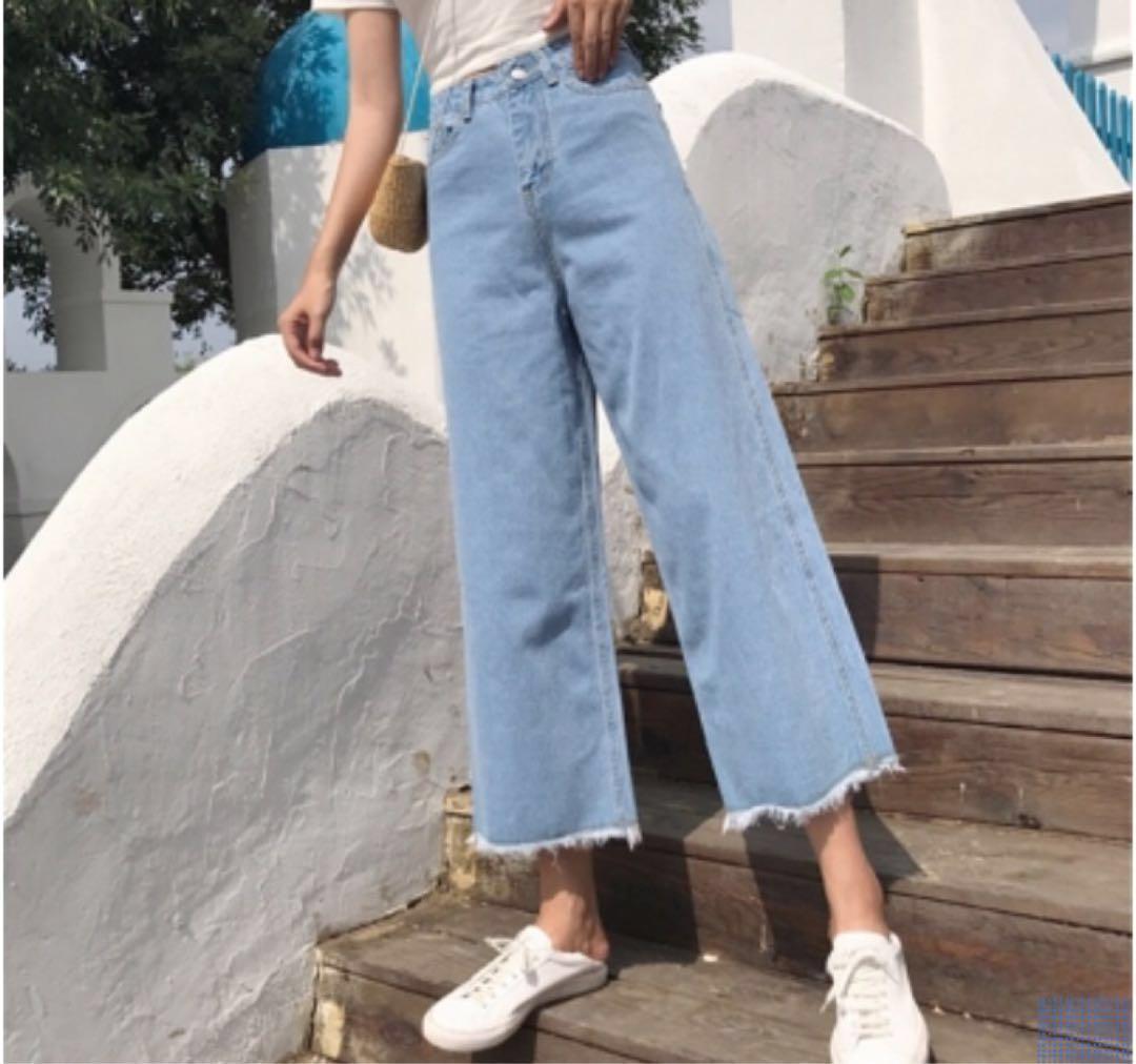 pants cut at the bottom