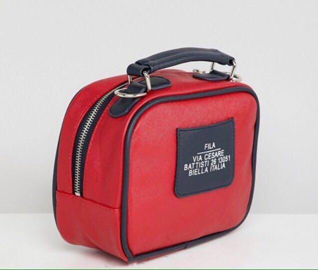 red fila bag