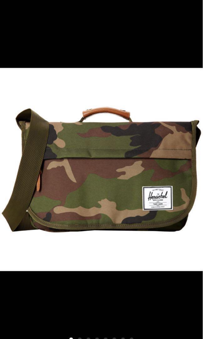 Herschel Supply Mill Camo 帆布包筆電包郵差包手提包側背包全新大學生正品吊牌斜背包 他的時尚 包包在旋轉拍賣