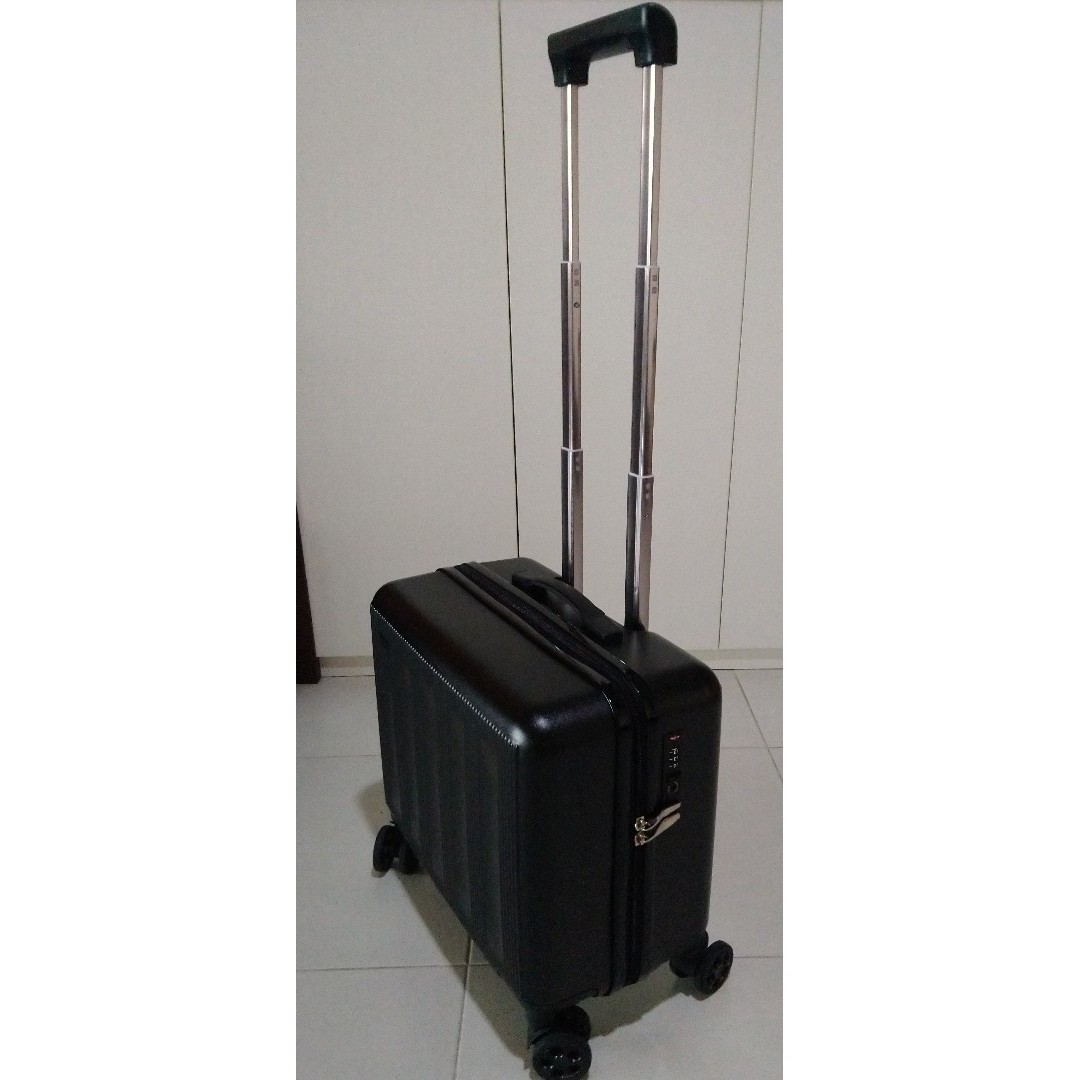 lightweight cabin luggage