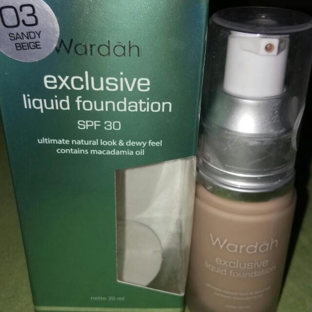 Wardah Exclusive Liquid Foundation No 03 Sandy Beige Kesehatan