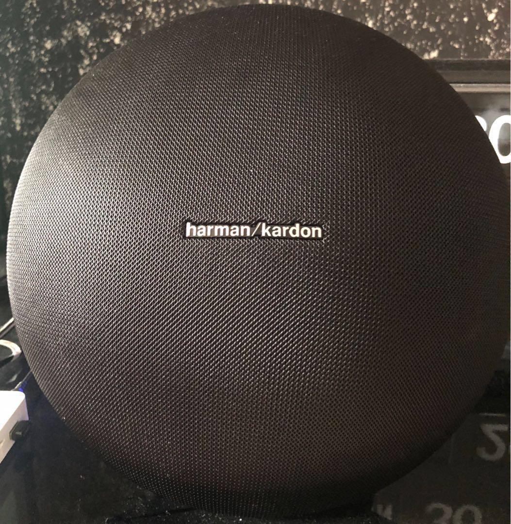 pair harman kardon onyx