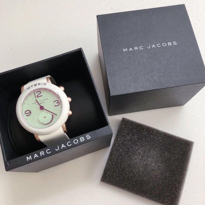 Marc Jacobs Riley Hybrid 2024 www.retivarszegipartners.hu