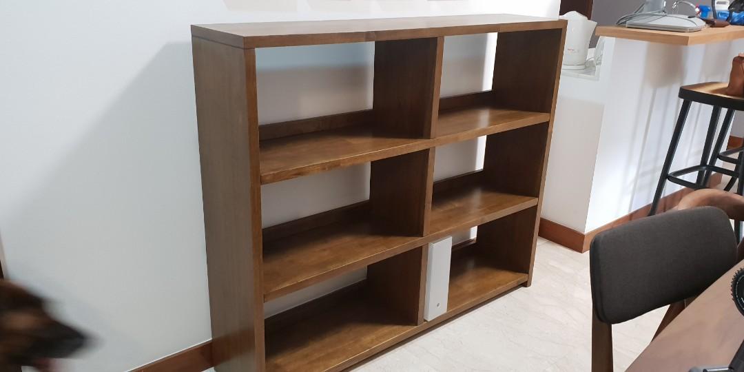 Book Shelf excellent condition, Furniture & Home Living, Furniture