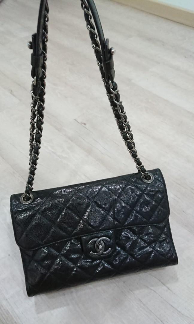 Chanel Glazed Caviar Leather CC Crave Medium Flap Bag (SHF-3RMxUM