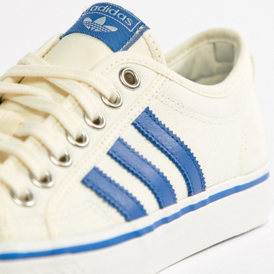 CLASSIC PIECE adidas Nizza Creme Unisex