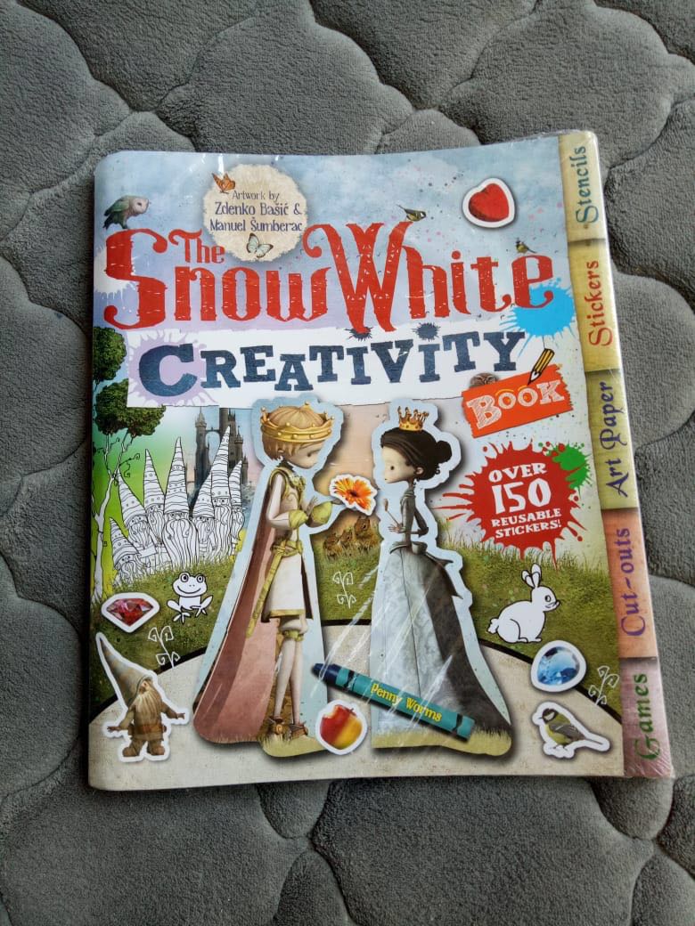 Creativity Book THE SNOW WHITE BBW 2018 Buku Alat Tulis Buku