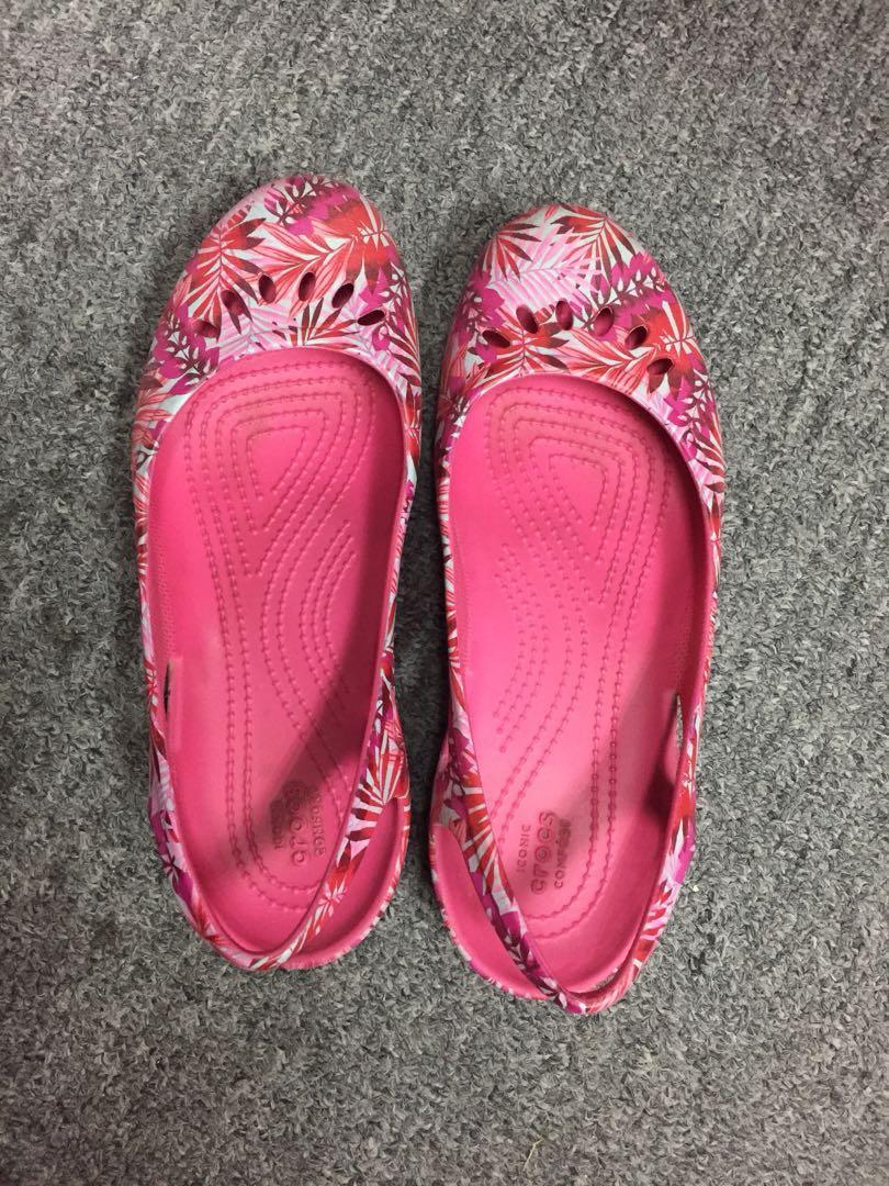 money crocs